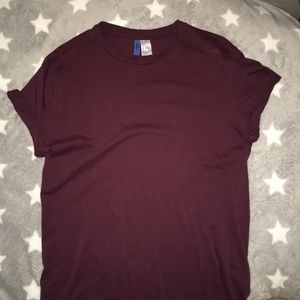 Burgundy Maroon T shirt essential